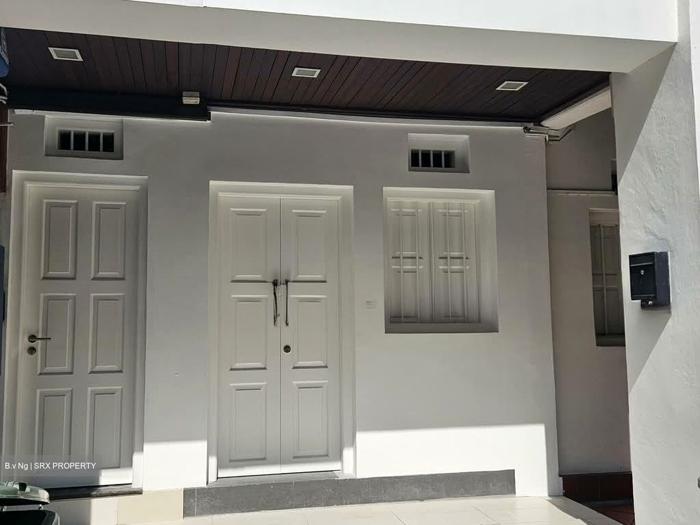 Telok Ayer Conservation Area (D1), Shop House #572117301